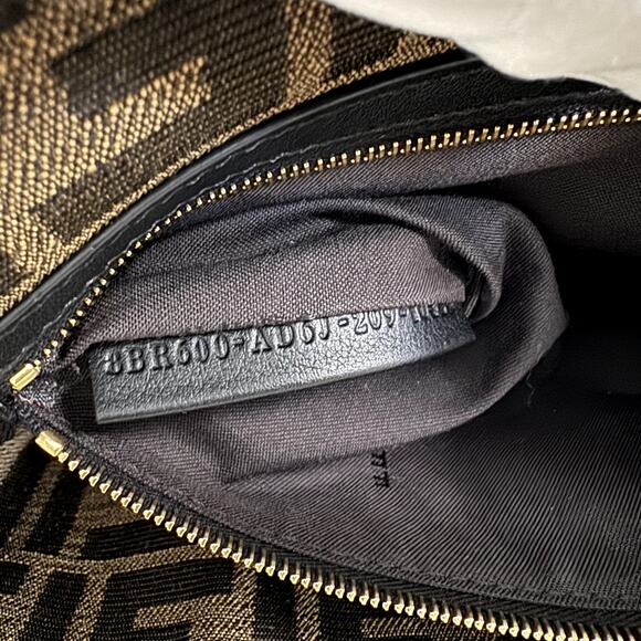 NEW Fendi Raffia Vitello Grace FF Crochet Baguette Natural Black Crossbody Bag - Picture 13 of 14